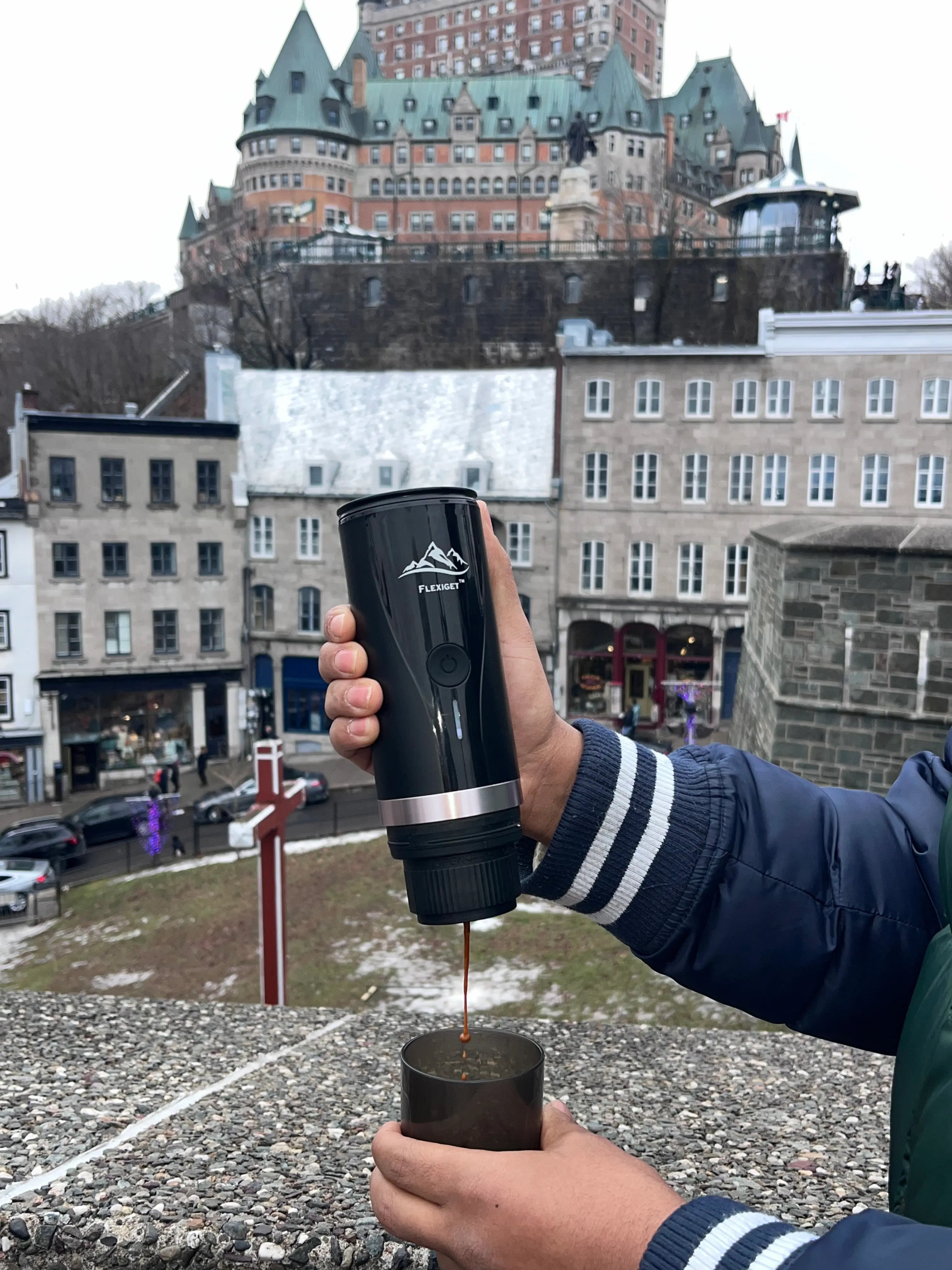 FlexiGet™ Portable Coffee Maker – Cordless, USB Rechargeable